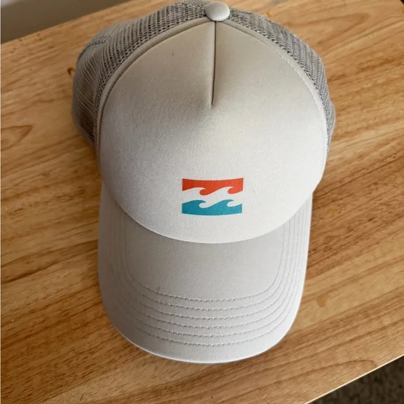 Billabong Gray Trucker Hat with Wave Logo - Picture 2 of 5